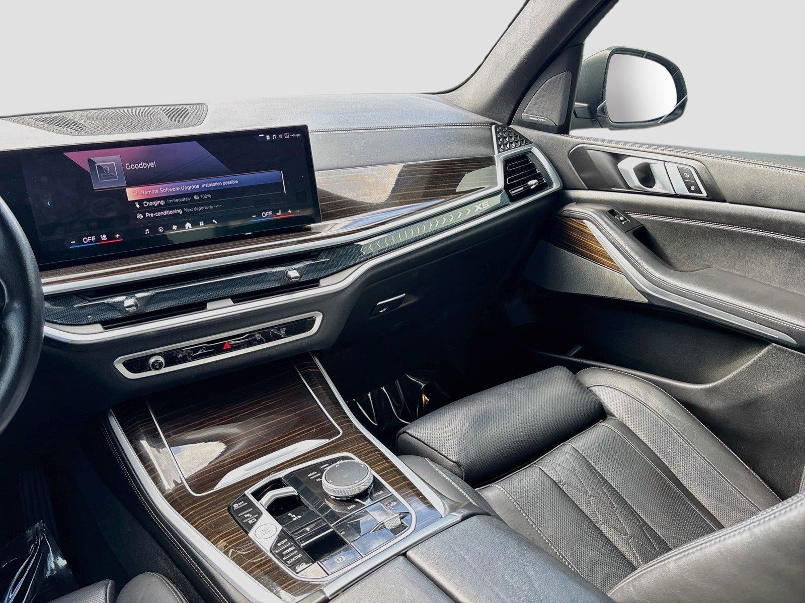 2025 BMW X5 xDrive50e