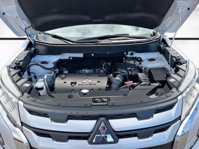 2027 Mitsubishi Outlander Sport ES