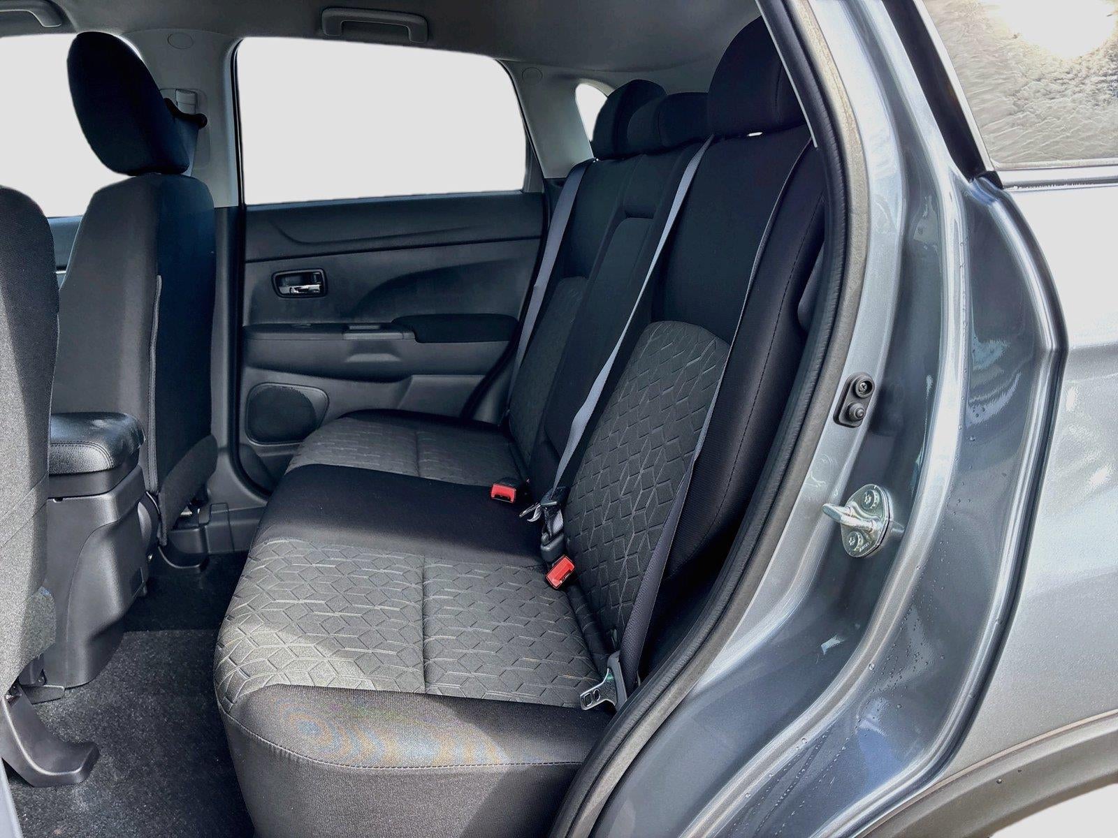2027 Mitsubishi Outlander Sport ES