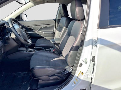 2025 Mitsubishi Outlander Sport SE