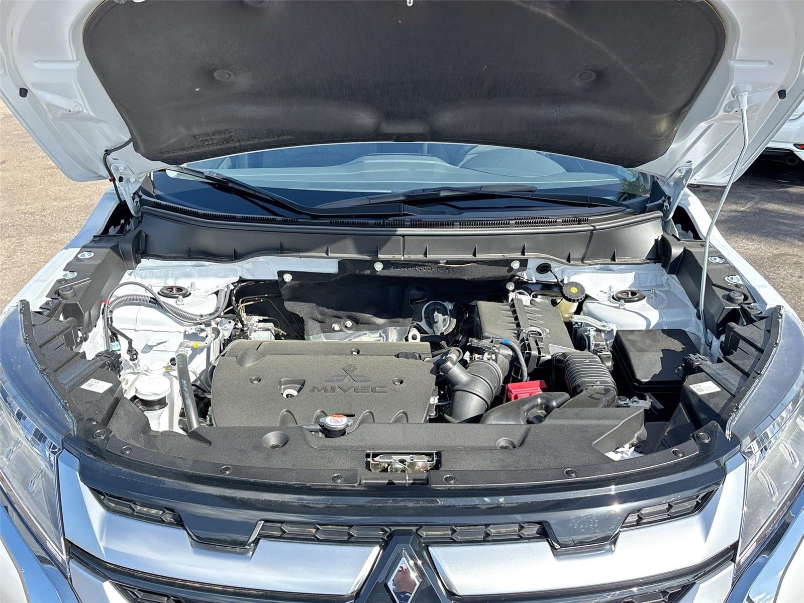 2026 Mitsubishi Outlander Sport SE