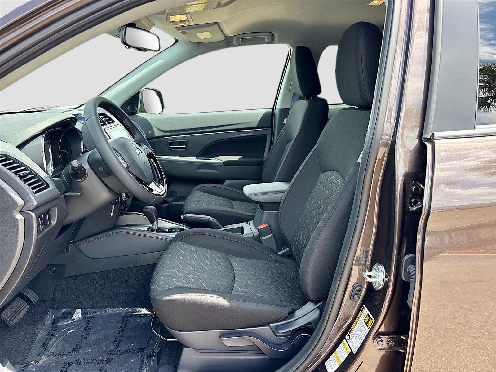 2026 Mitsubishi Outlander Sport LE
