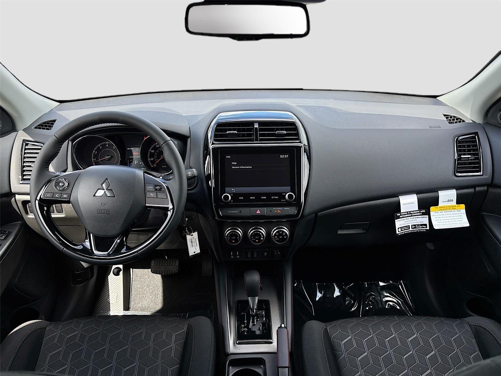 2026 Mitsubishi Outlander Sport LE
