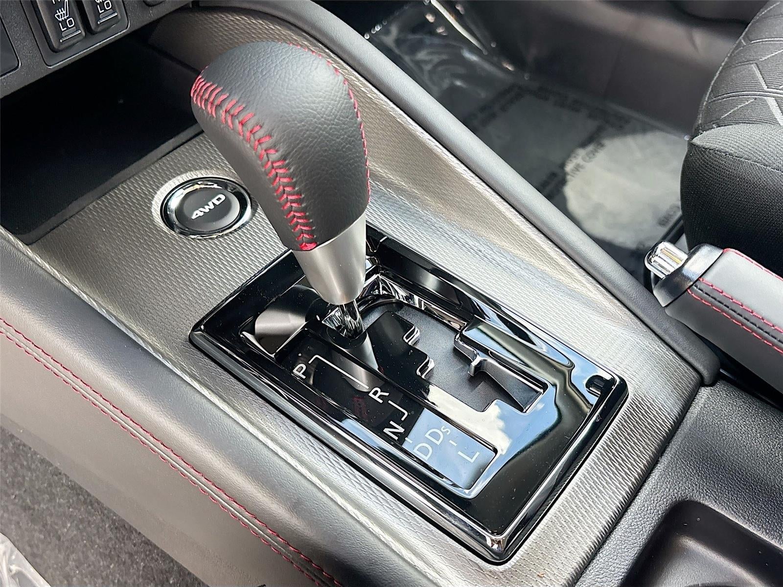 2026 Mitsubishi Outlander Sport LE