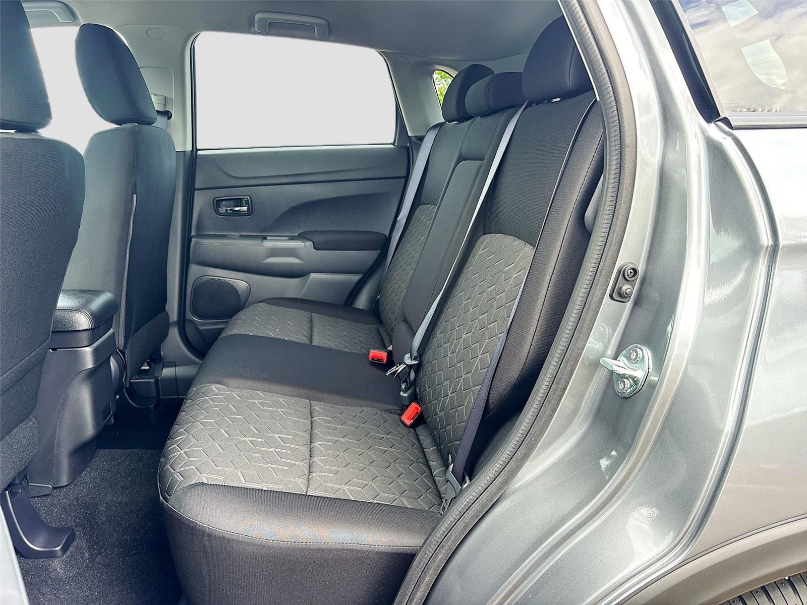 2026 Mitsubishi Outlander Sport s