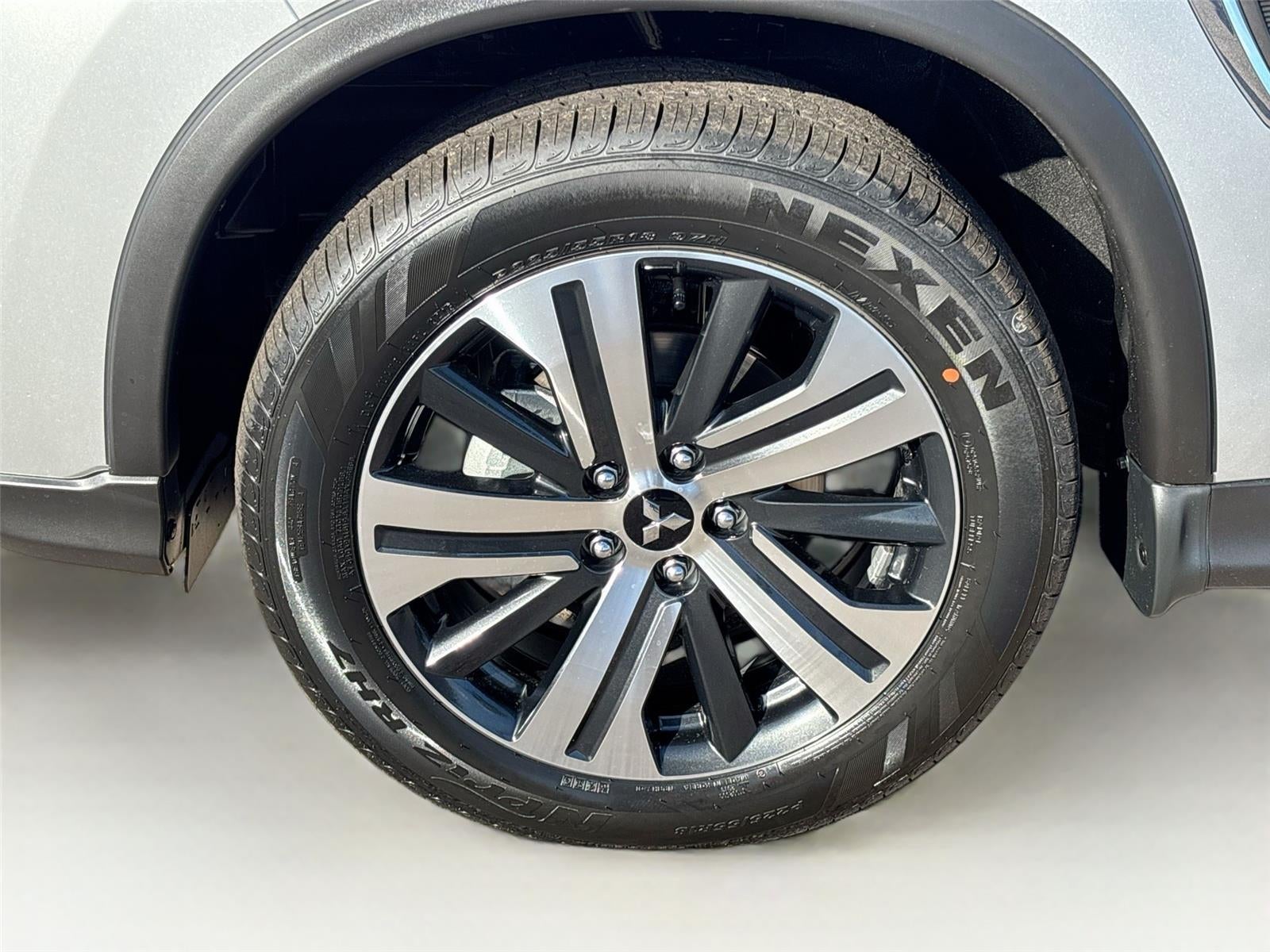2026 Mitsubishi Outlander Sport SE