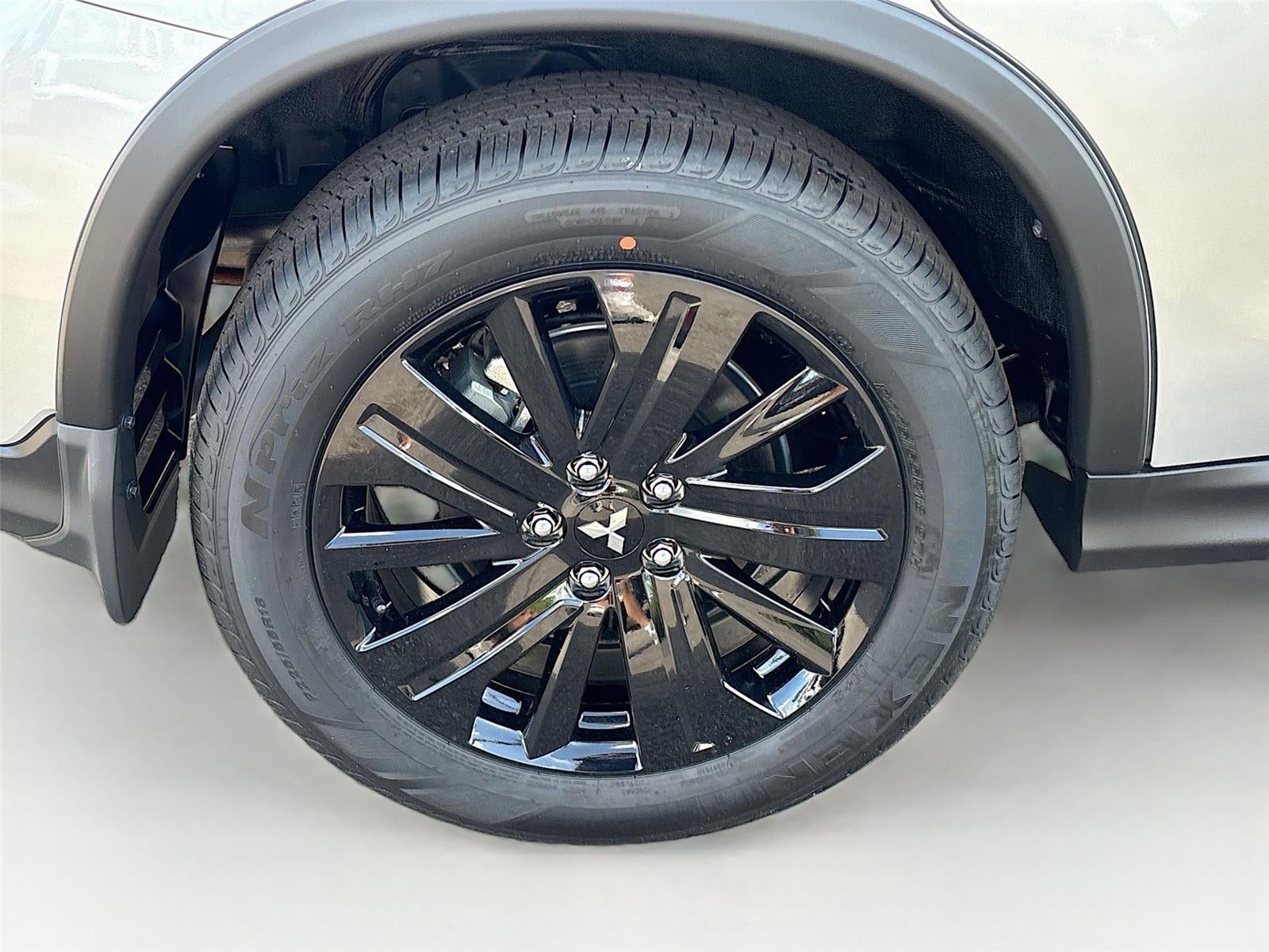 2026 Mitsubishi Outlander Sport LE