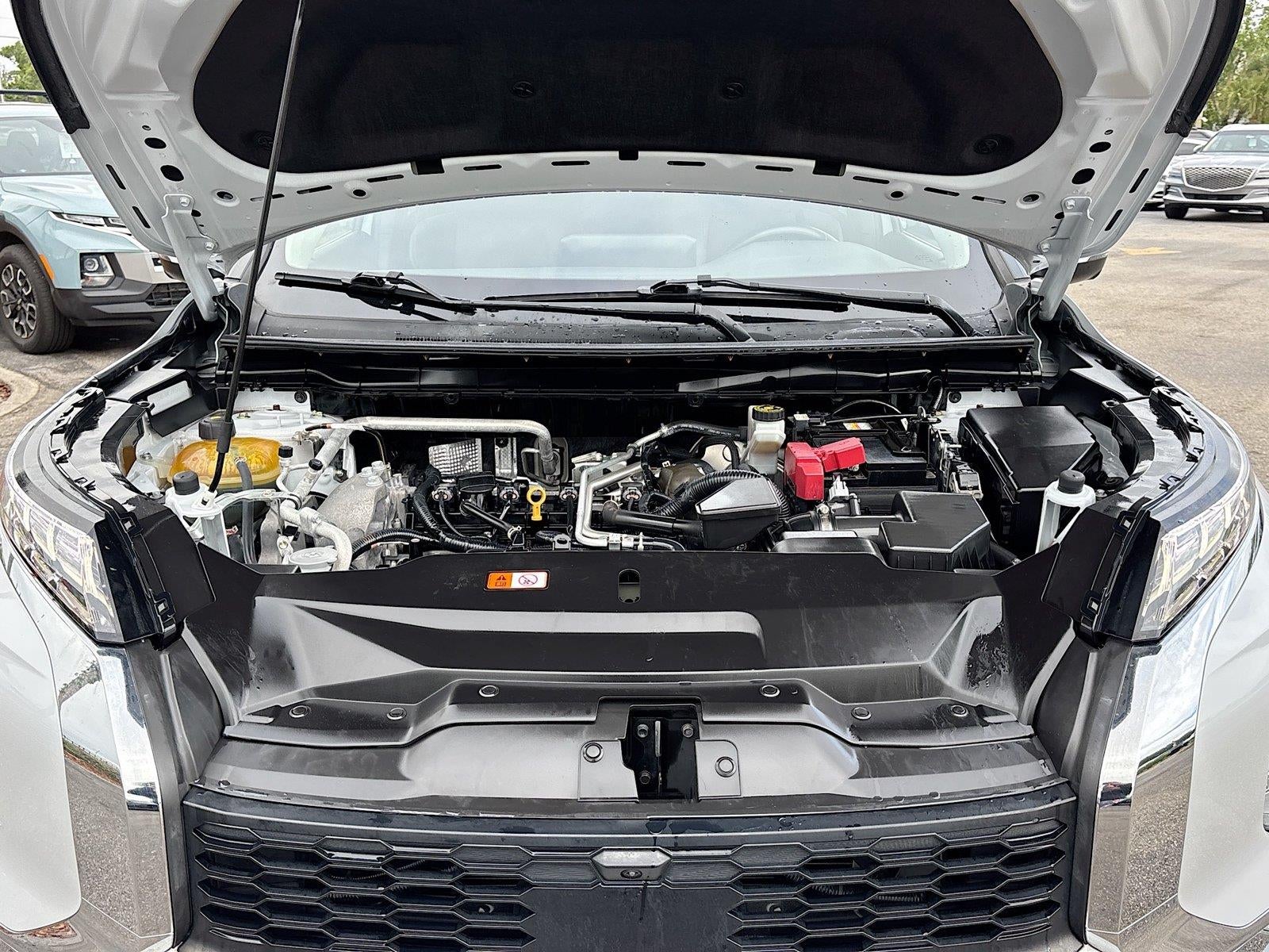 2022 Mitsubishi Outlander SE