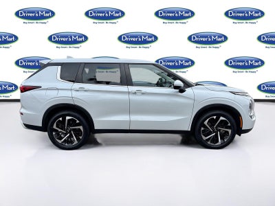 2022 Mitsubishi Outlander SE