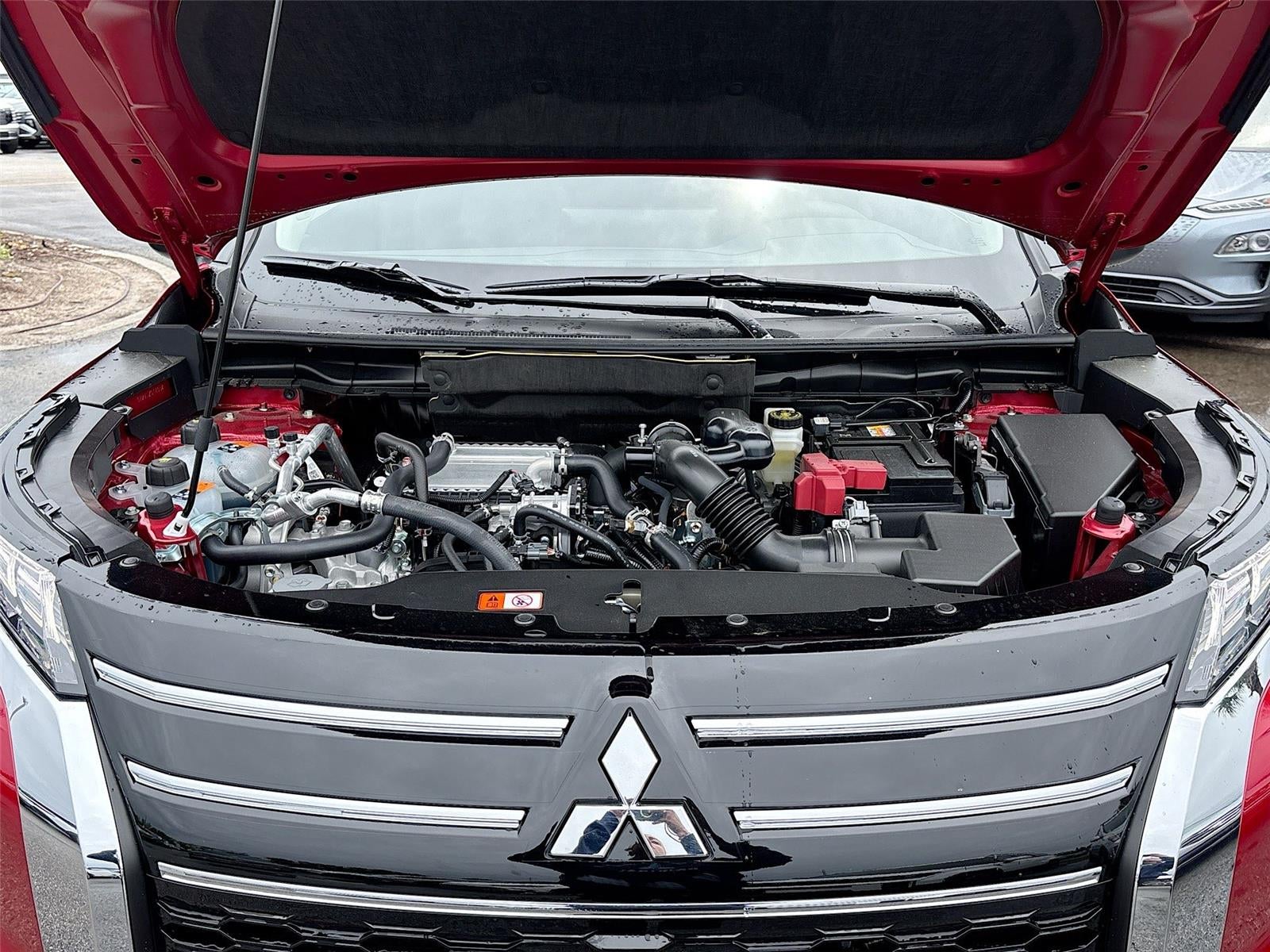2026 Mitsubishi Outlander ES