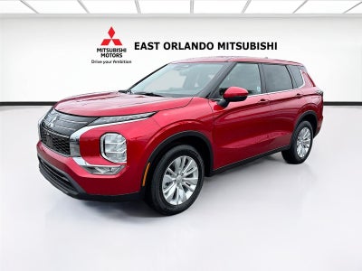 2026 Mitsubishi Outlander ES