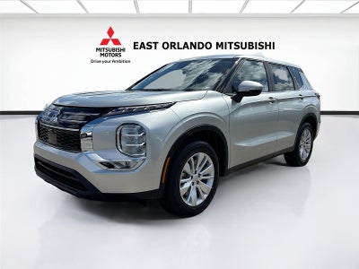 2026 Mitsubishi Outlander ES