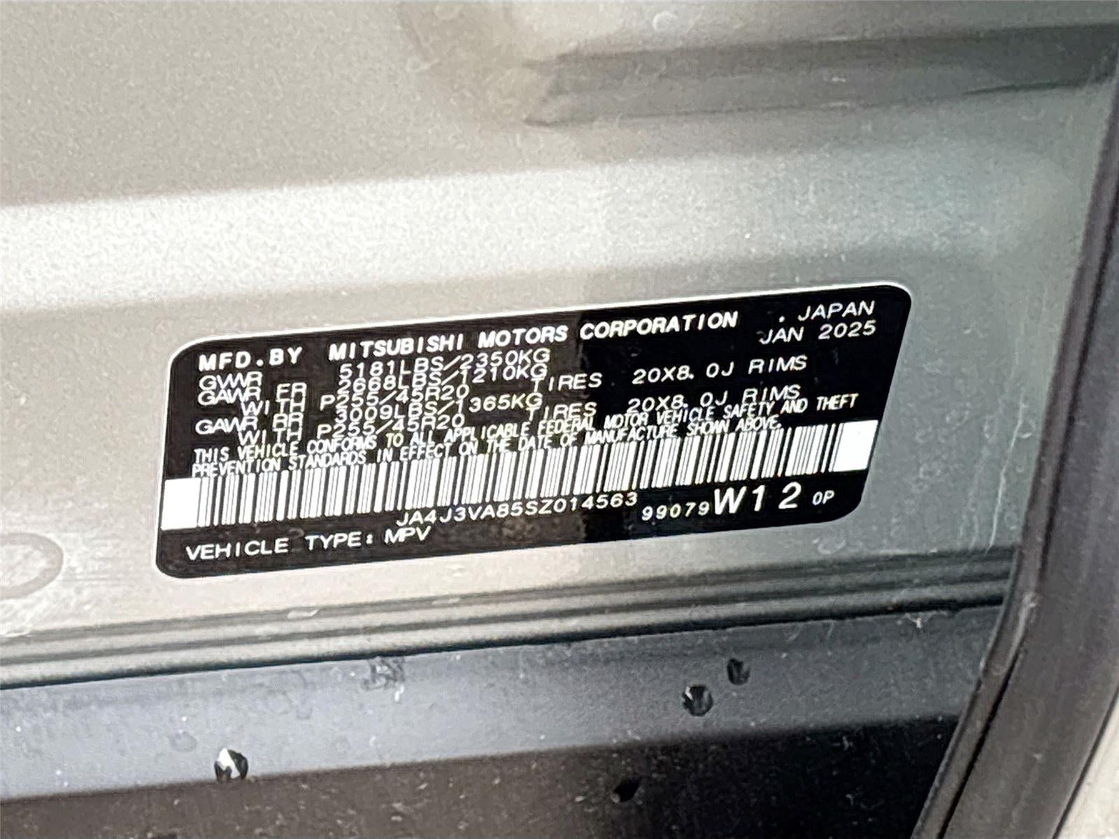 2025 Mitsubishi Outlander SE