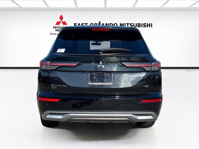 2025 Mitsubishi Outlander SE