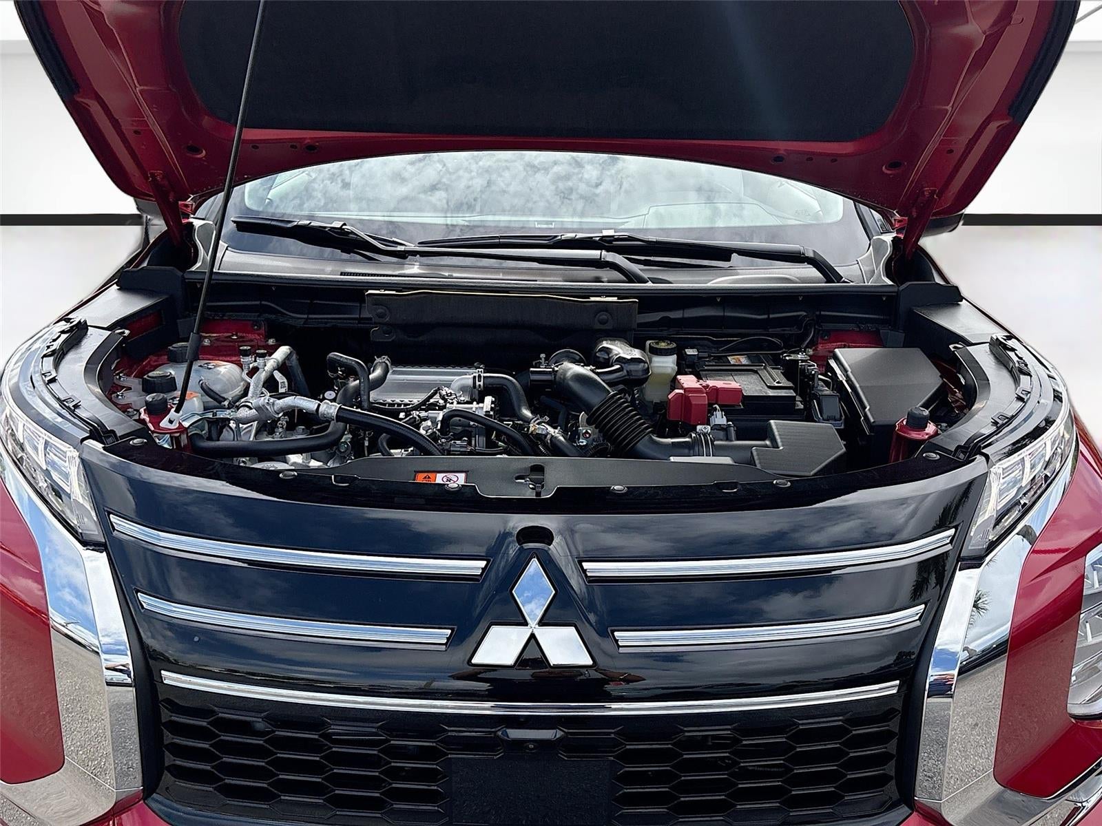 2026 Mitsubishi Outlander SE