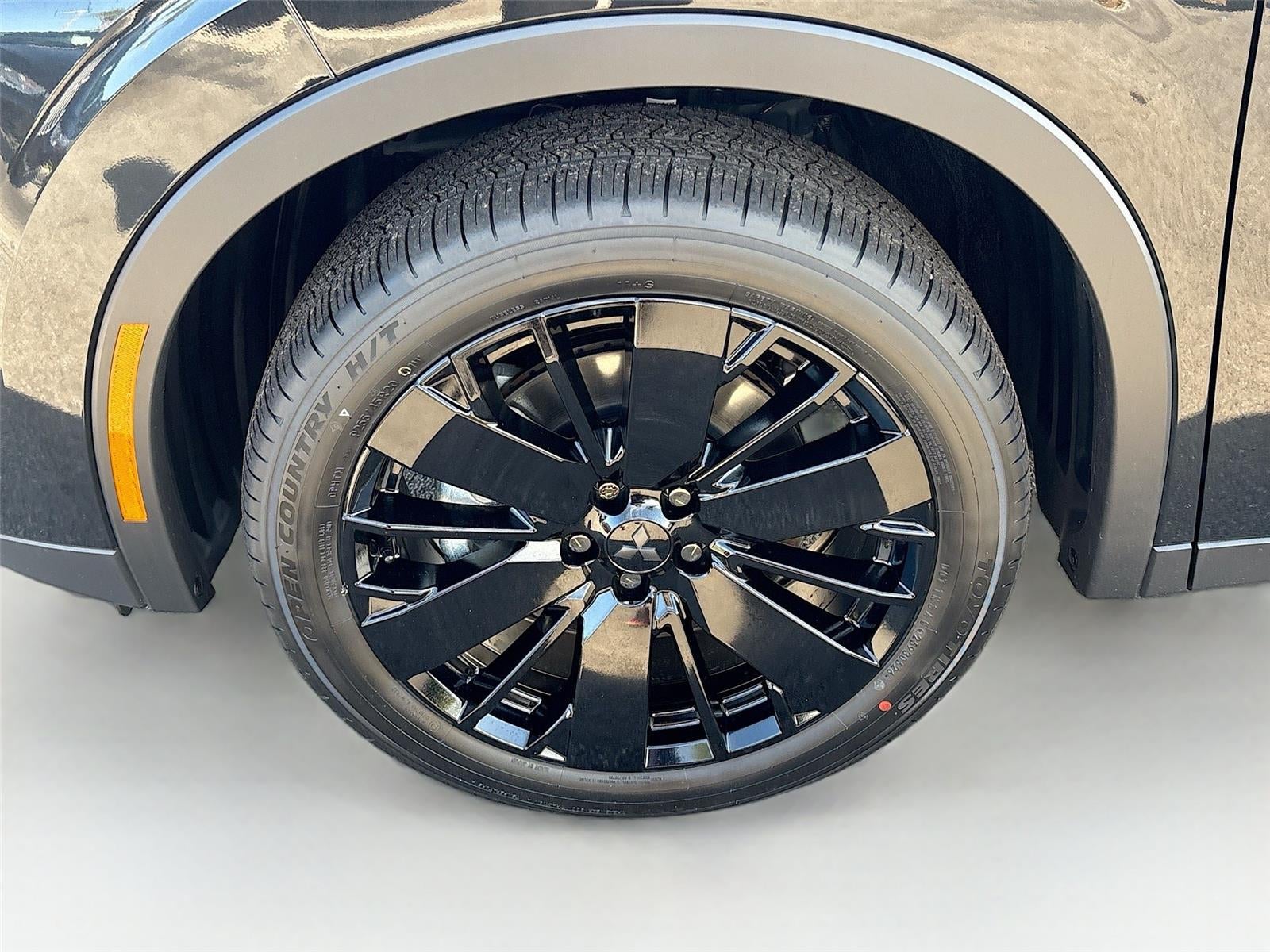 2026 Mitsubishi Outlander LE
