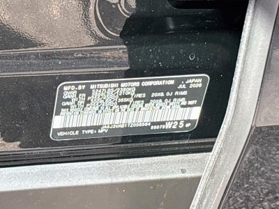 2026 Mitsubishi Outlander LE