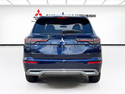 2026 Mitsubishi Outlander SE