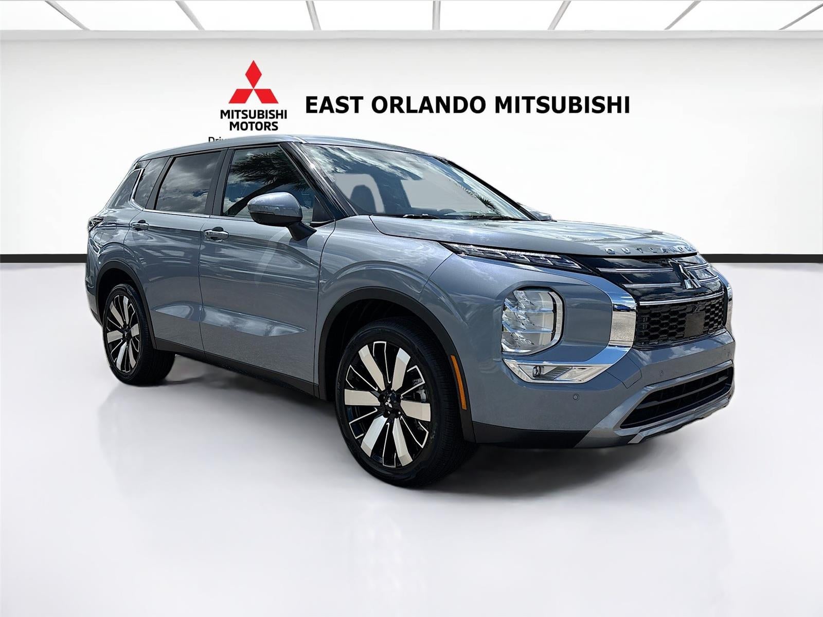 2026 Mitsubishi Outlander SE