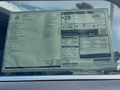 2026 Mitsubishi Outlander SE