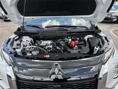 2026 Mitsubishi Outlander LE