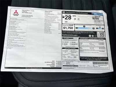 2026 Mitsubishi Outlander LE