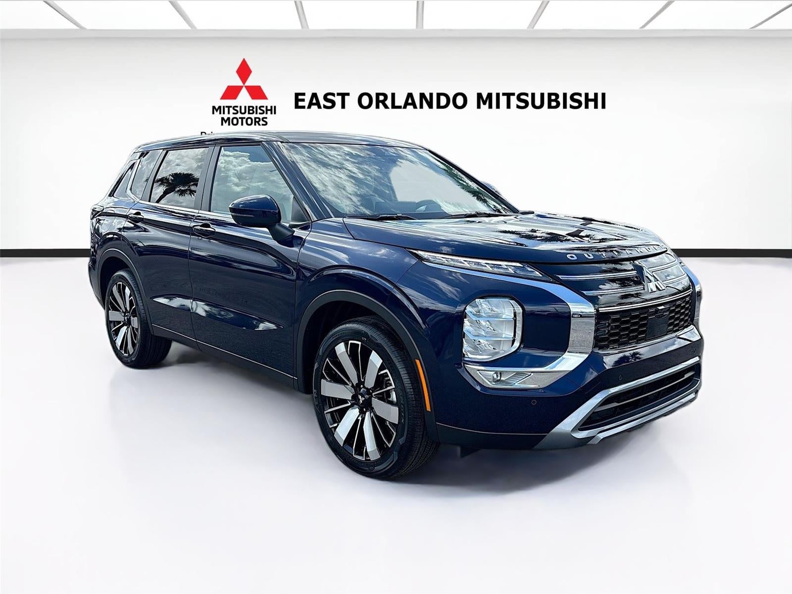 2026 Mitsubishi Outlander SE