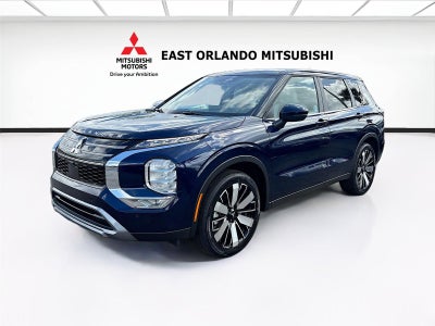 2026 Mitsubishi Outlander SE