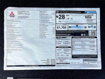 2026 Mitsubishi Outlander SE