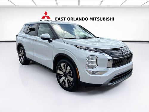 2026 Mitsubishi Outlander SE