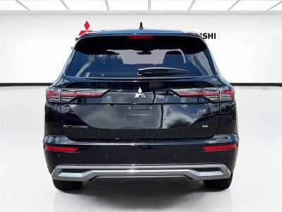 2026 Mitsubishi Outlander SE