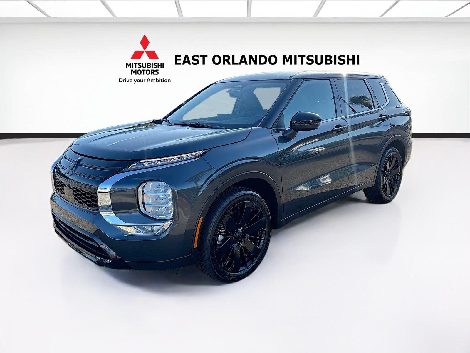 2026 Mitsubishi Outlander LE