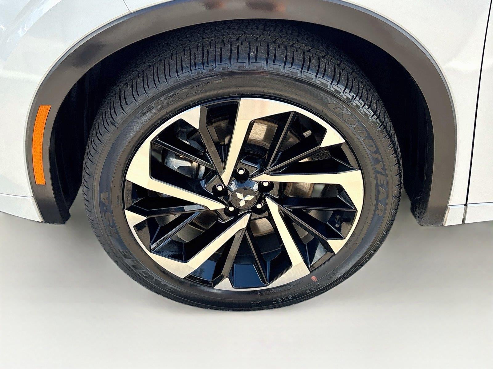 2024 Mitsubishi Outlander SEL