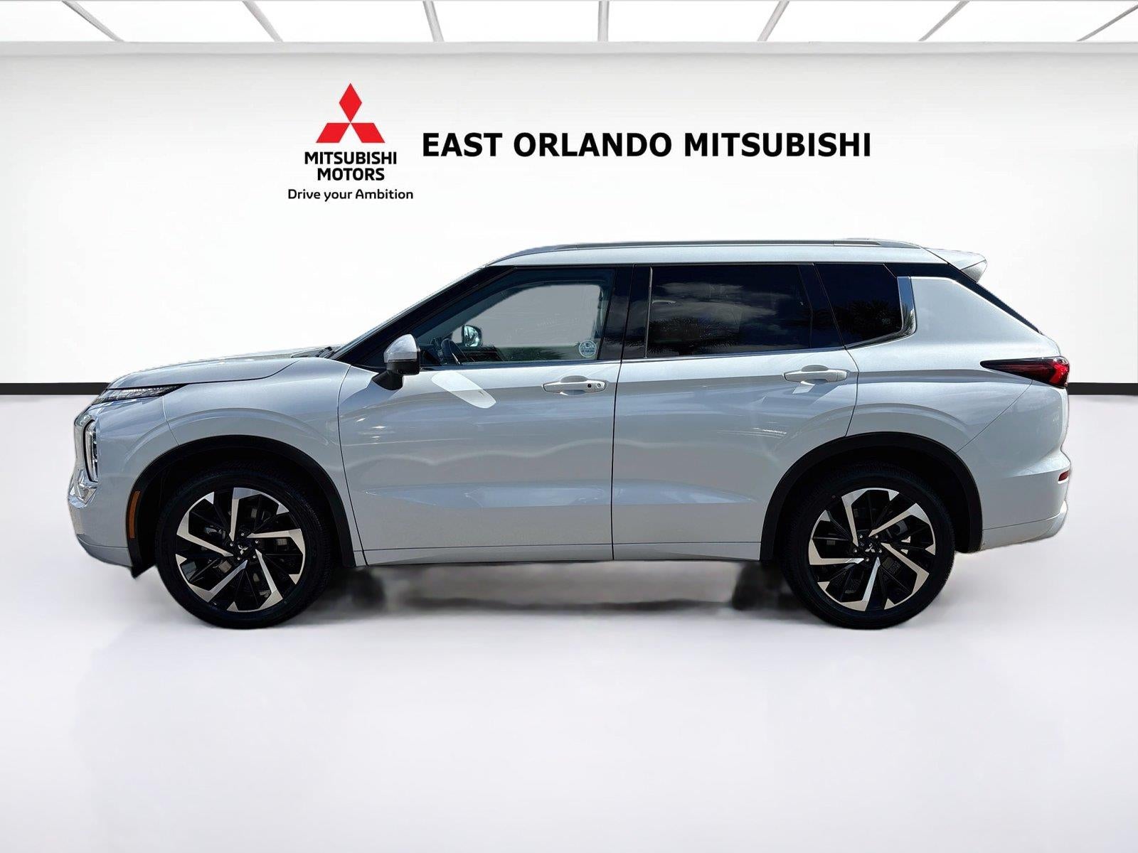 2024 Mitsubishi Outlander SEL