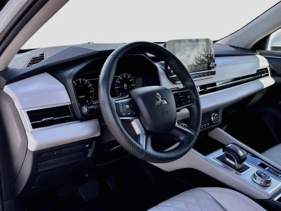 2024 Mitsubishi Outlander SEL