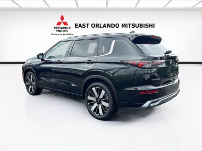 2026 Mitsubishi Outlander SEL