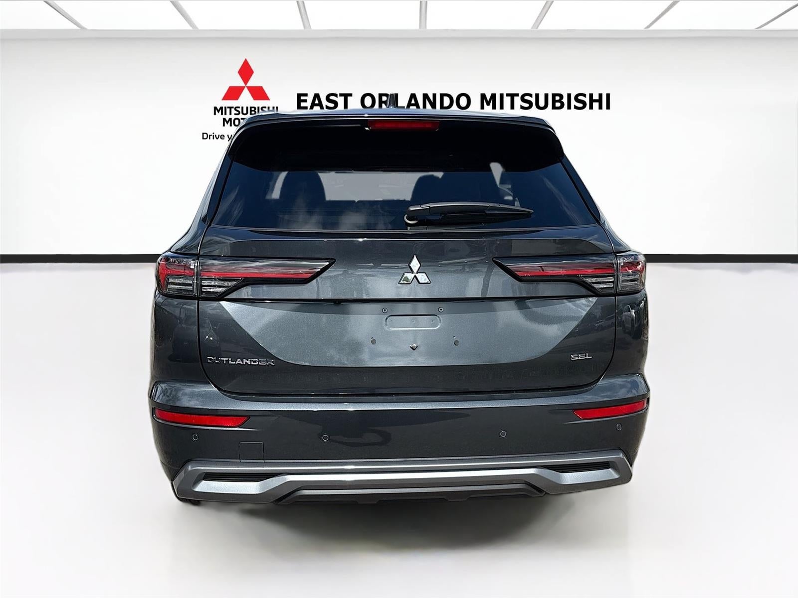 2026 Mitsubishi Outlander SEL