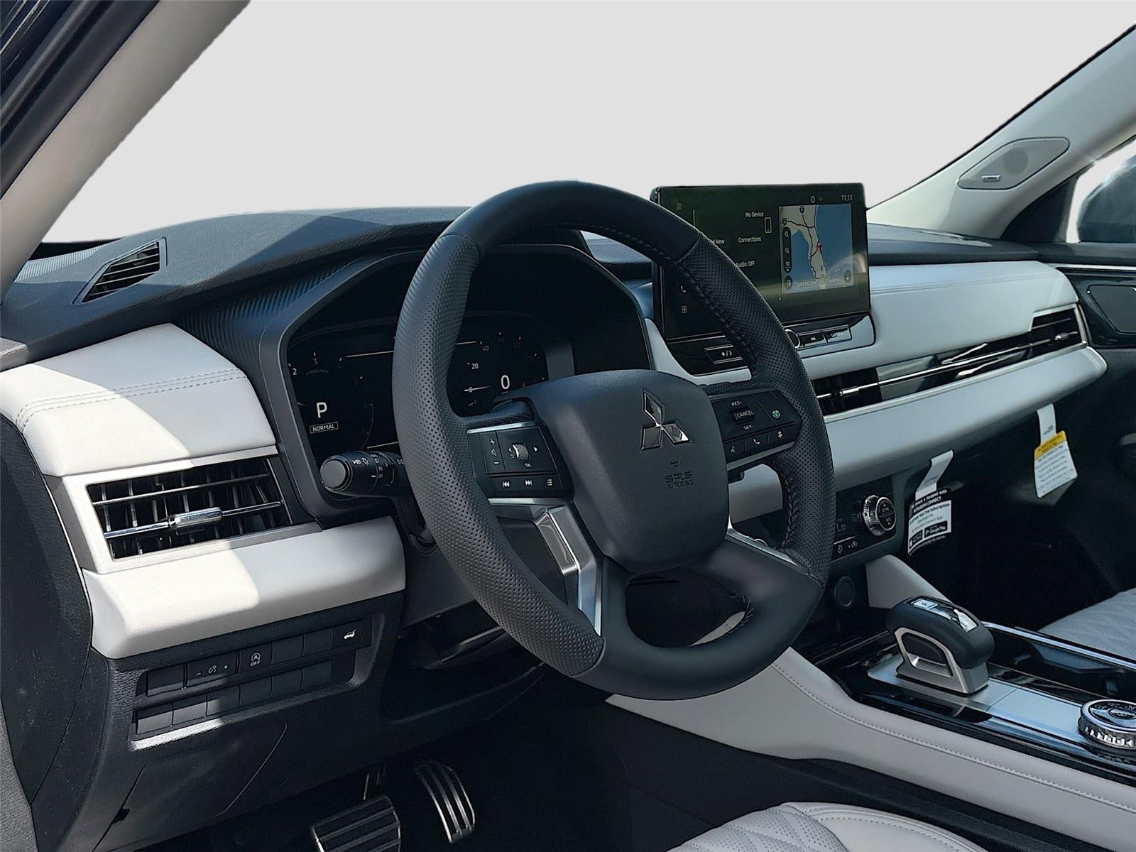 2026 Mitsubishi Outlander SEL