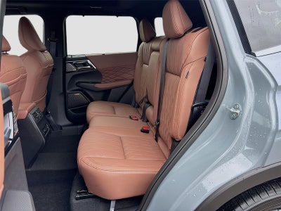 2026 Mitsubishi Outlander SEL