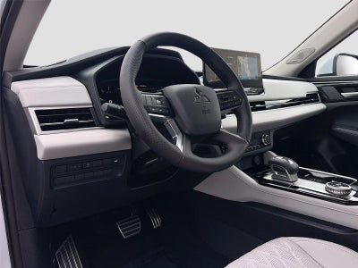 2026 Mitsubishi Outlander SEL