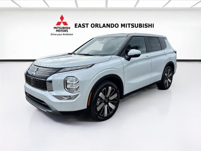 2026 Mitsubishi Outlander SE