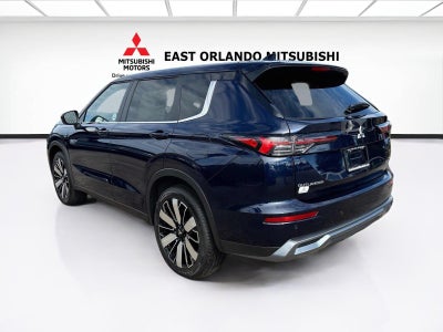 2026 Mitsubishi Outlander Plug-In Hybrid SE