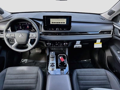 2026 Mitsubishi Outlander Plug-In Hybrid SE