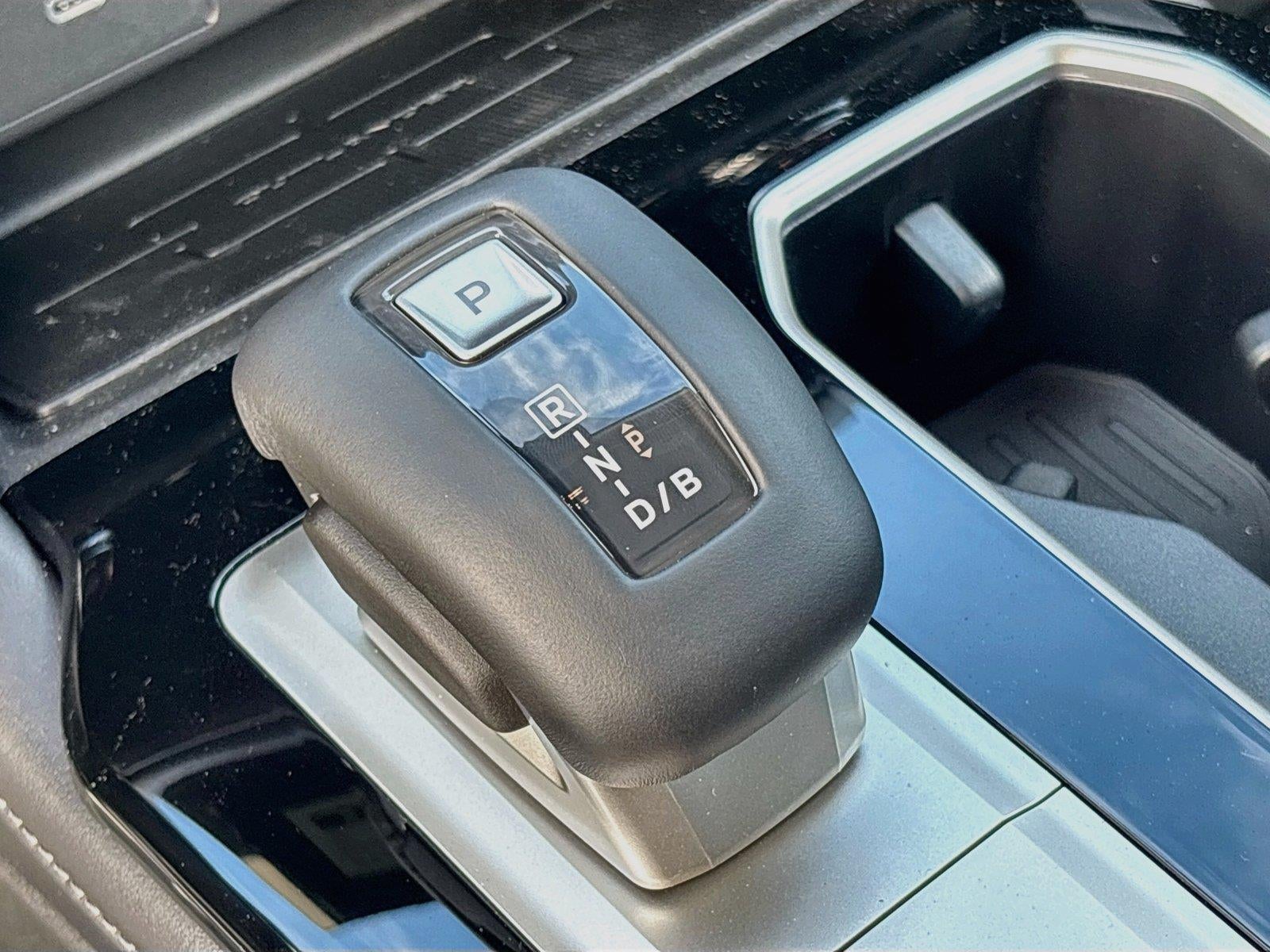 2026 Mitsubishi Outlander Plug-In Hybrid SE