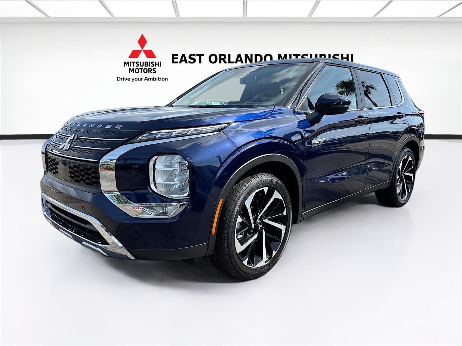 2025 Mitsubishi Outlander PHEV SE