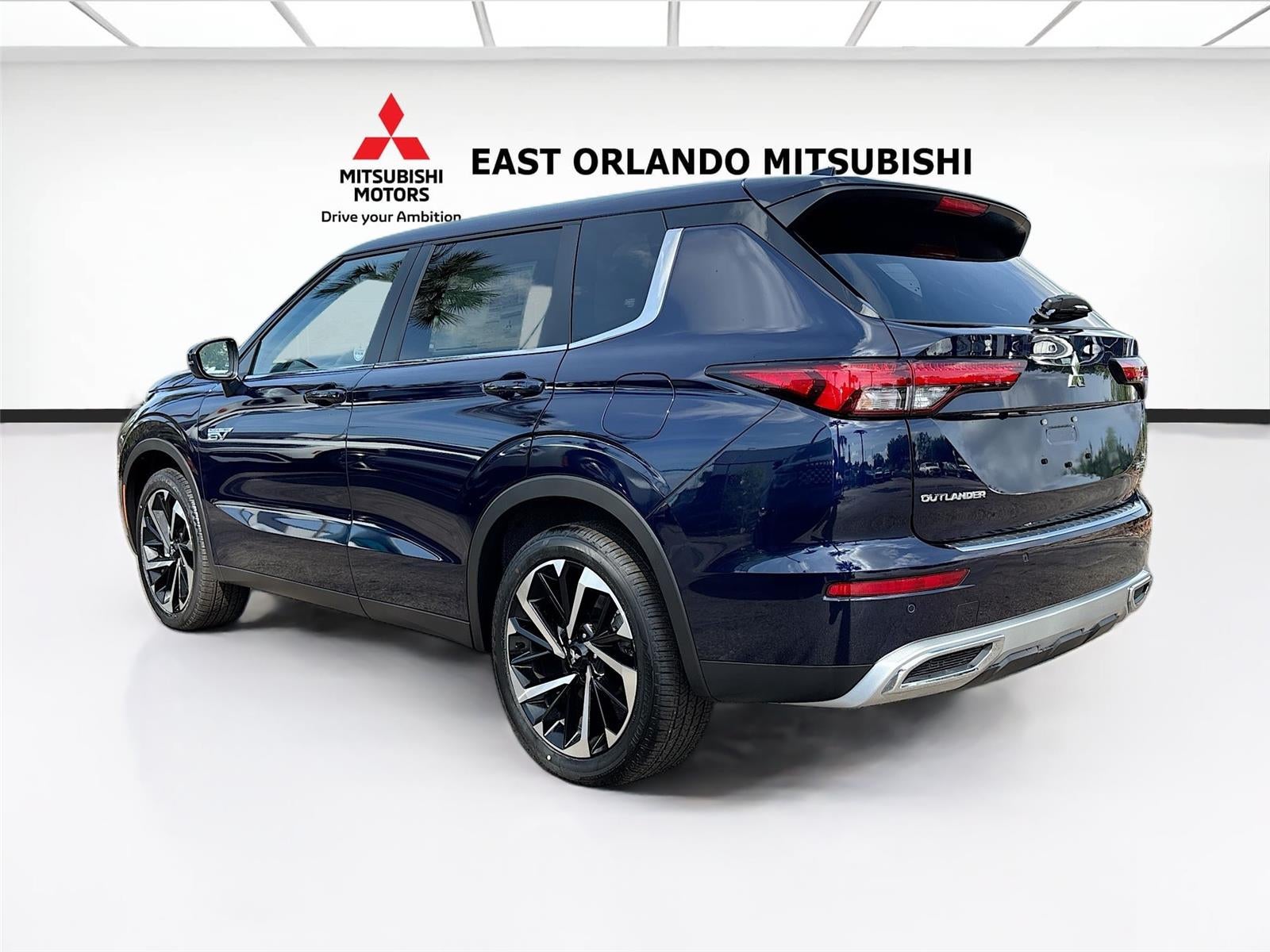 2025 Mitsubishi Outlander PHEV SE