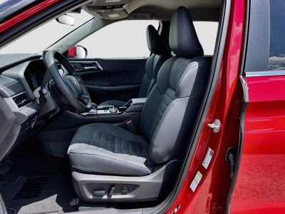 2026 Mitsubishi Outlander Plug-In Hybrid SE