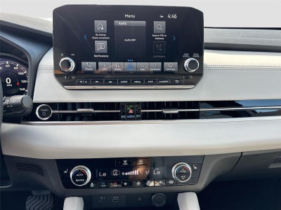 2025 Mitsubishi Outlander PHEV SEL Platinum Edition