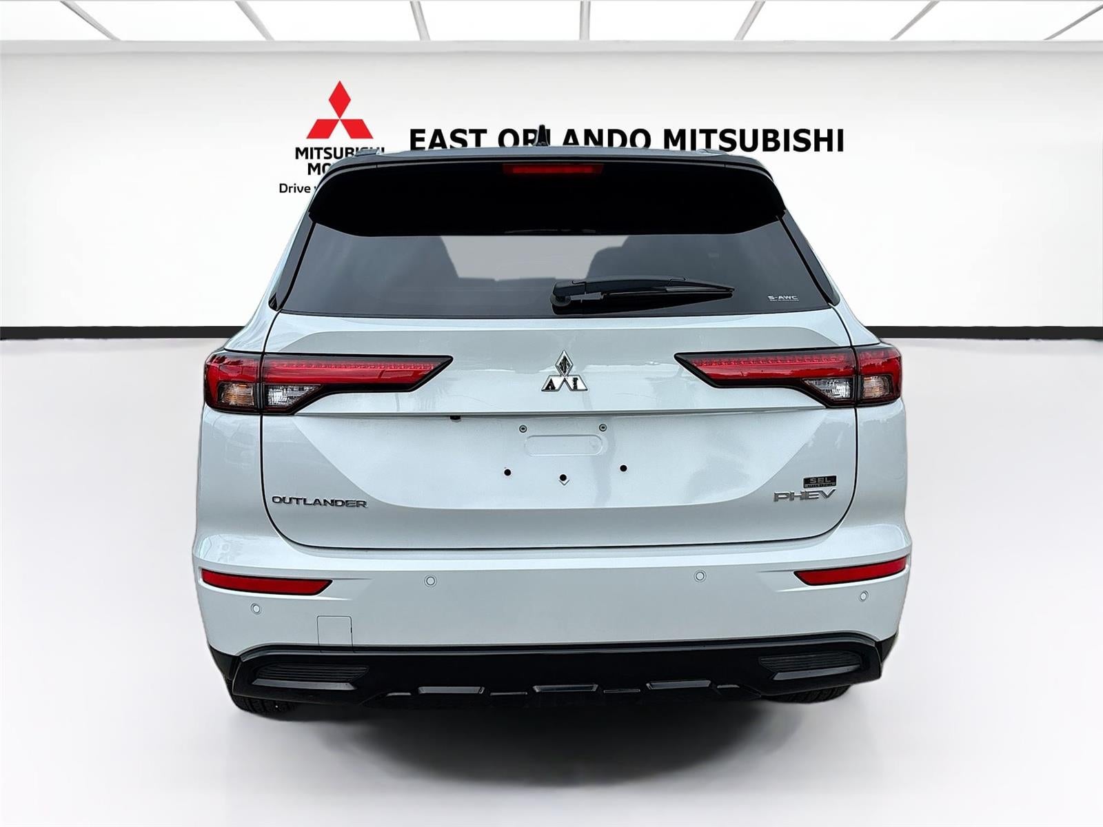 2025 Mitsubishi Outlander PHEV SEL Black Edition