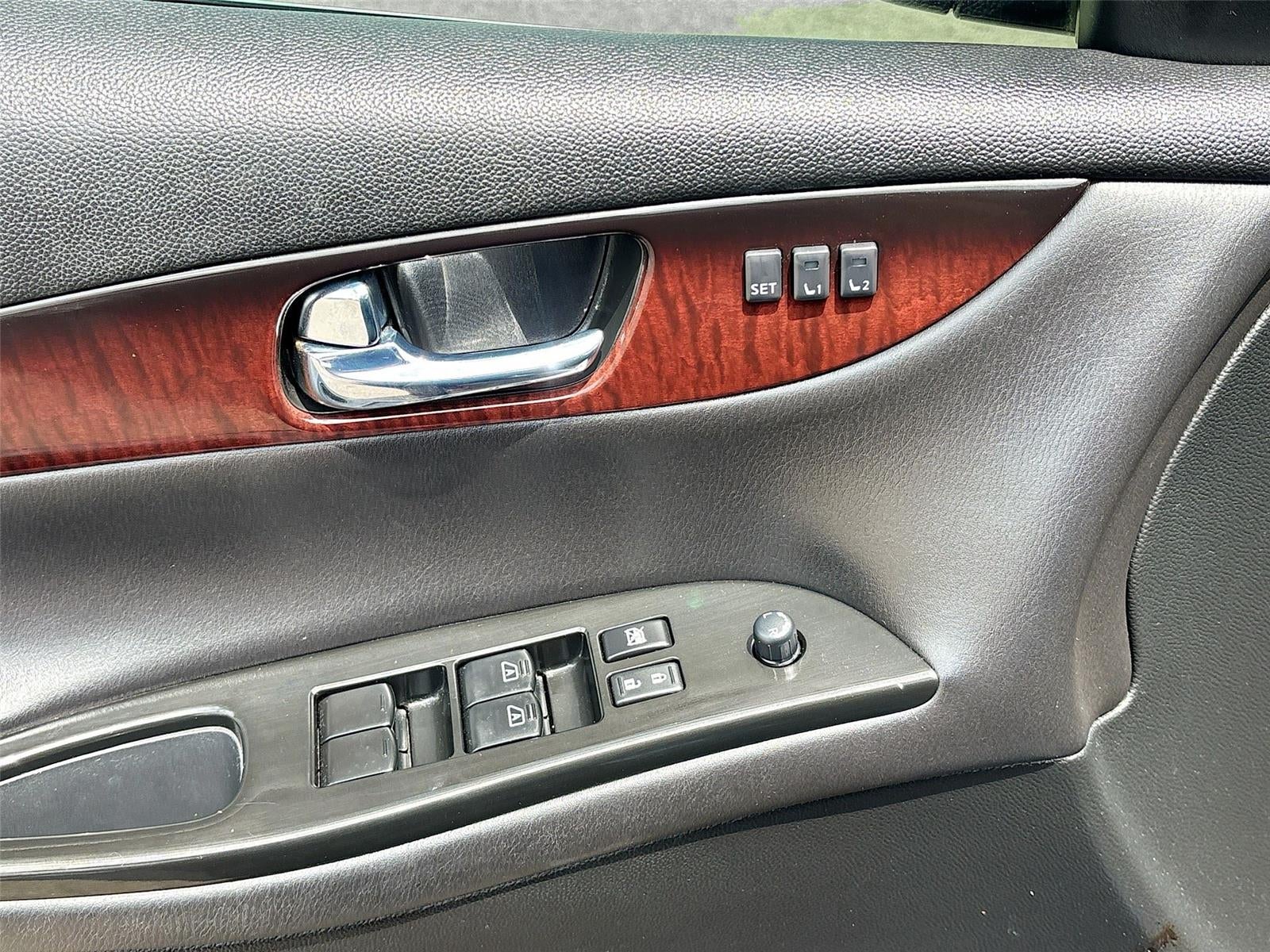 2017 INFINITI QX50 RWD